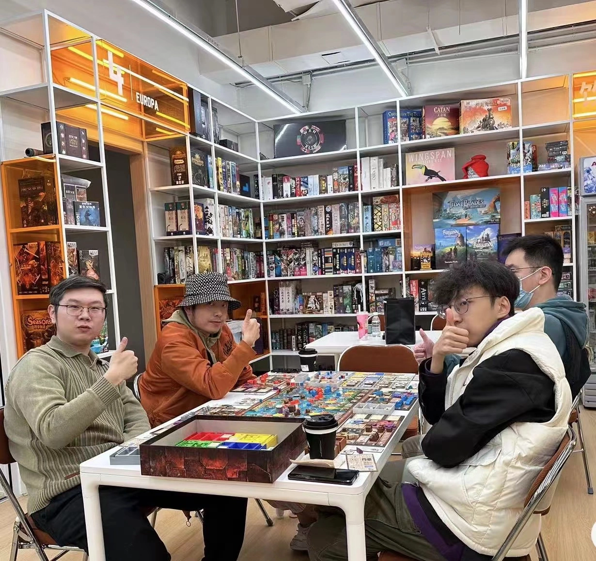 2023-12-24_16.04.30_木星桌游_木遇星河财富港店）_什么_你还在花钱玩桌游吗_2
